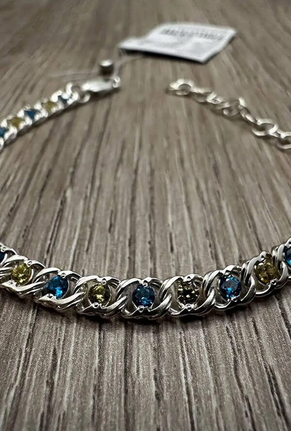 Срібний жіночий браслет арабка з камінцями